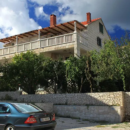 Apartment 9183a Lumbarda